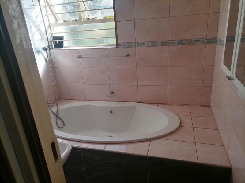 To Let 2 Bedroom Property for Rent in Witkoppen Gauteng