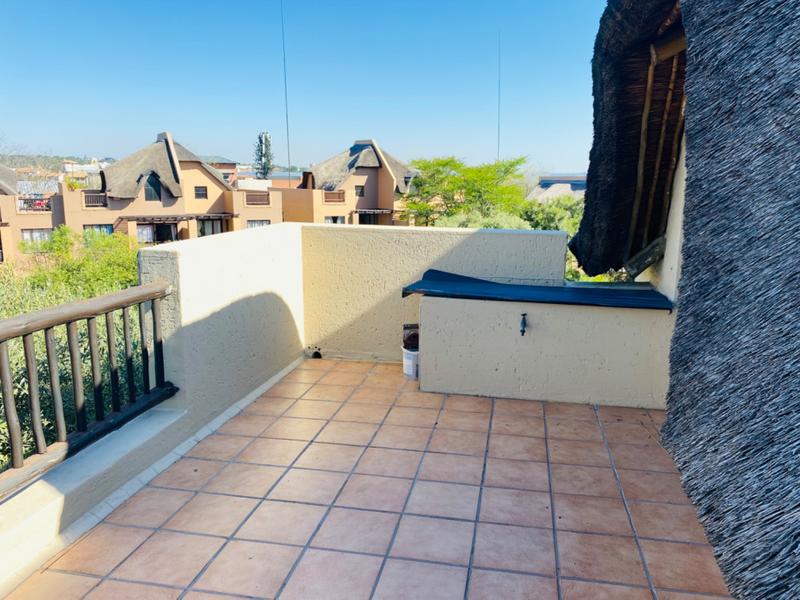 To Let 1 Bedroom Property for Rent in Pineslopes Gauteng