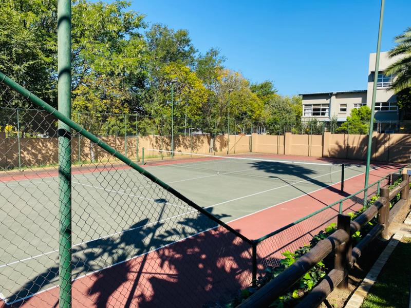 To Let 1 Bedroom Property for Rent in Pineslopes Gauteng