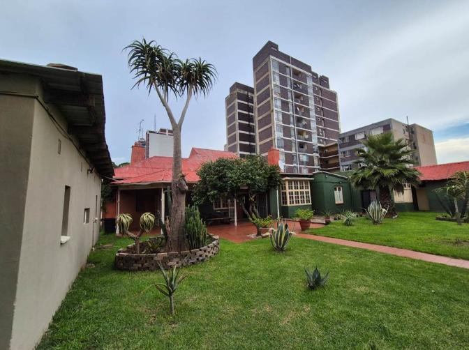 4 Bedroom Property for Sale in Bardene Gauteng