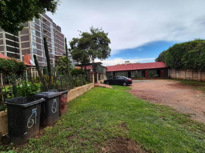 4 Bedroom Property for Sale in Bardene Gauteng
