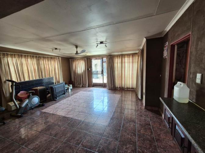 4 Bedroom Property for Sale in Primrose Gauteng