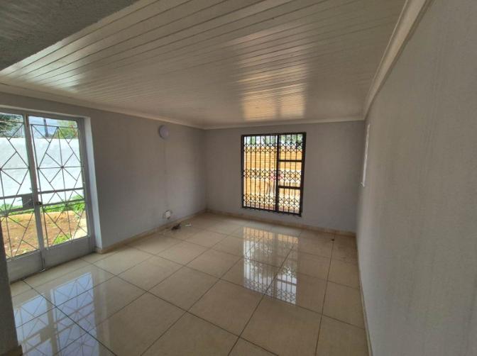 3 Bedroom Property for Sale in Towerby Gauteng
