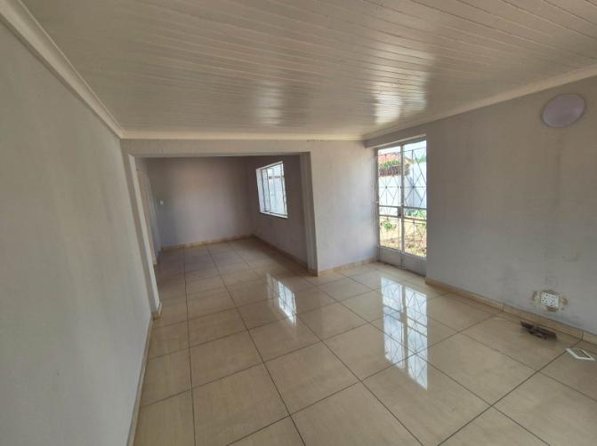 3 Bedroom Property for Sale in Towerby Gauteng