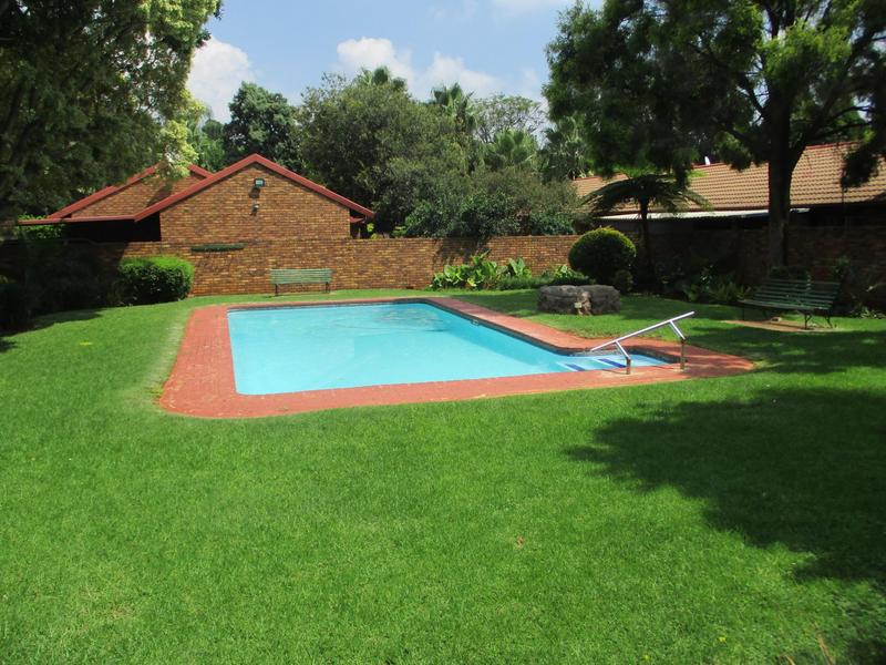 2 Bedroom Property for Sale in Annlin Gauteng