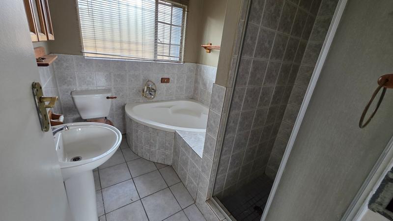 3 Bedroom Property for Sale in Montana Park Gauteng
