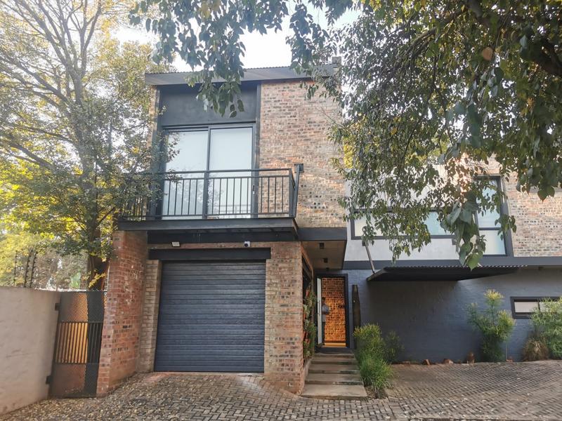 2 Bedroom Property for Sale in Waterkloof A H Gauteng