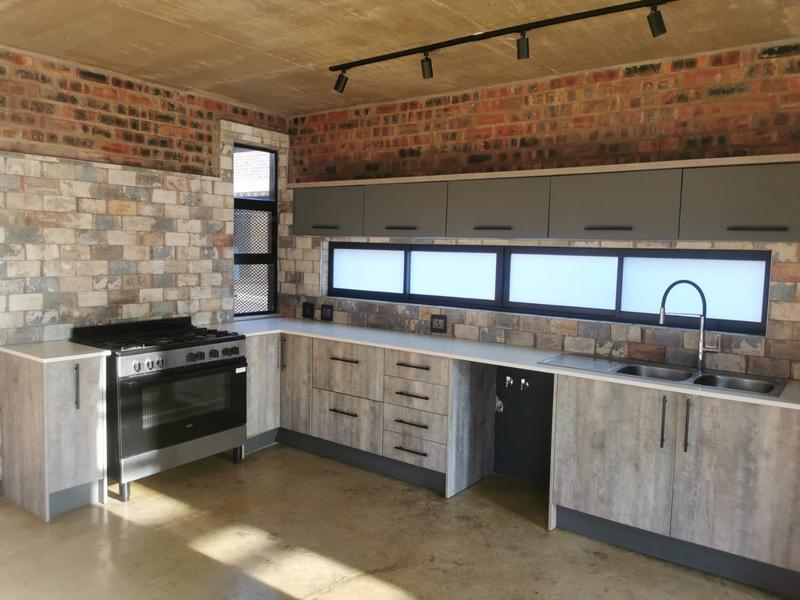 2 Bedroom Property for Sale in Waterkloof A H Gauteng
