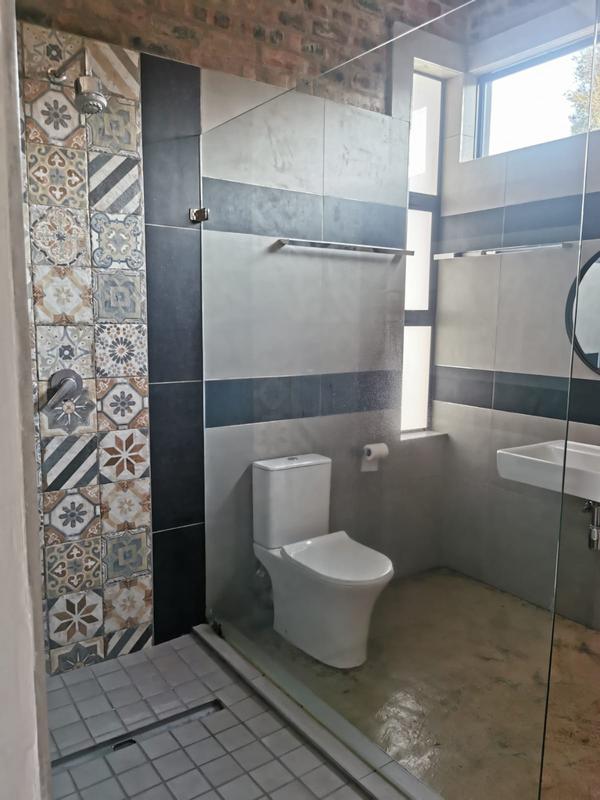 2 Bedroom Property for Sale in Waterkloof A H Gauteng