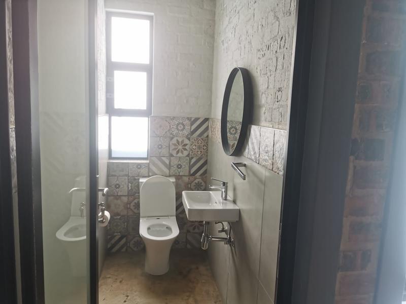 2 Bedroom Property for Sale in Waterkloof A H Gauteng