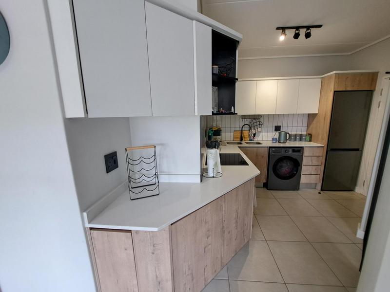 To Let 1 Bedroom Property for Rent in Mooikloof Gauteng