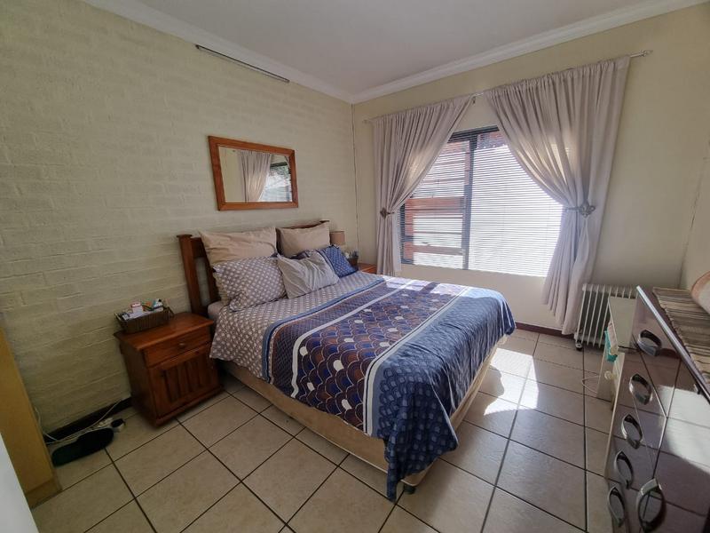 3 Bedroom Property for Sale in Florentia Gauteng