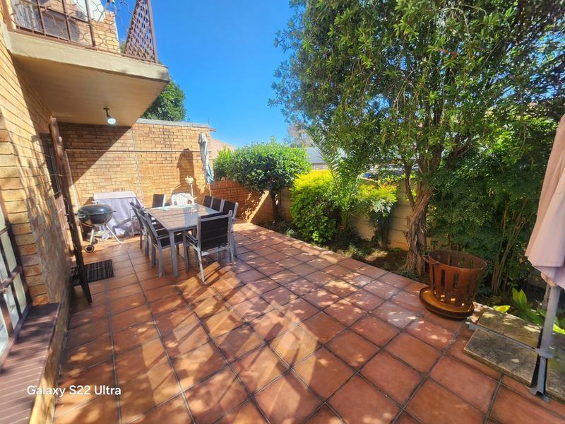 3 Bedroom Property for Sale in New Redruth Gauteng