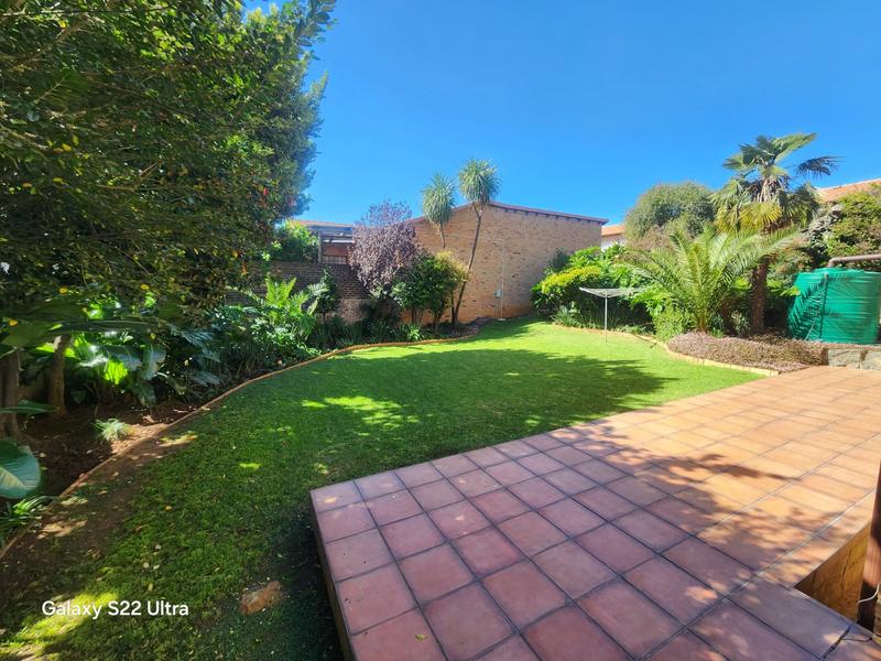 3 Bedroom Property for Sale in New Redruth Gauteng