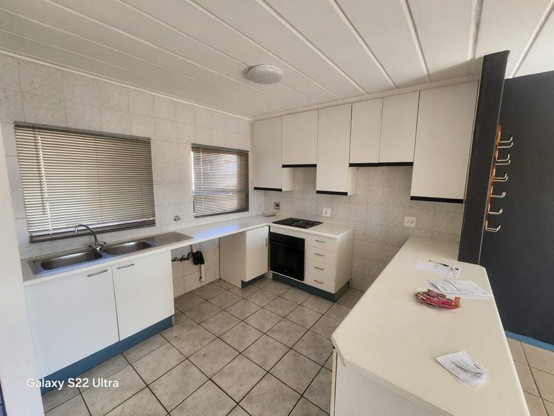 2 Bedroom Property for Sale in Randhart Gauteng