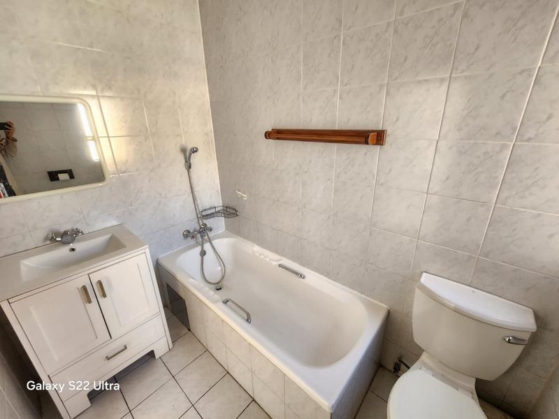 2 Bedroom Property for Sale in Randhart Gauteng