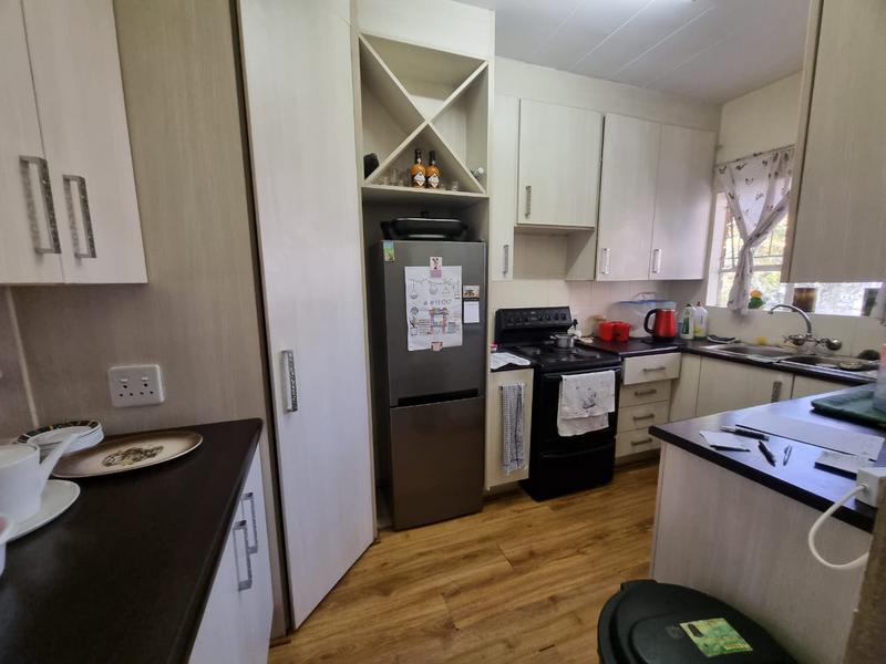 3 Bedroom Property for Sale in South Crest Gauteng