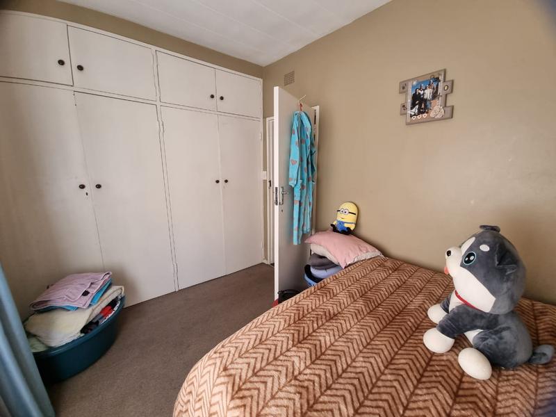 3 Bedroom Property for Sale in South Crest Gauteng