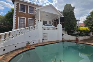 4 Bedroom Property for Sale in Glenvista Gauteng