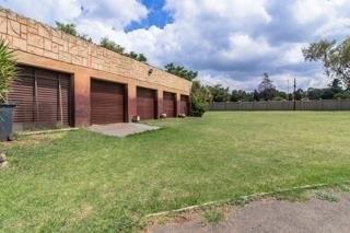 6 Bedroom Property for Sale in Rispark Gauteng