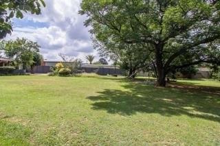 6 Bedroom Property for Sale in Rispark Gauteng