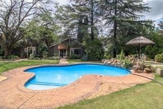 6 Bedroom Property for Sale in Rispark Gauteng