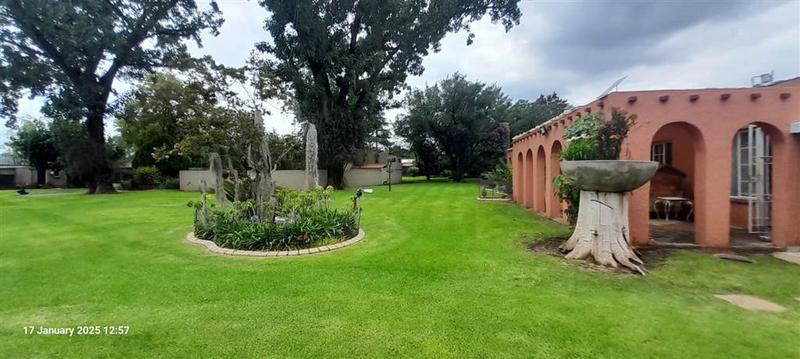 9 Bedroom Property for Sale in Rispark Gauteng