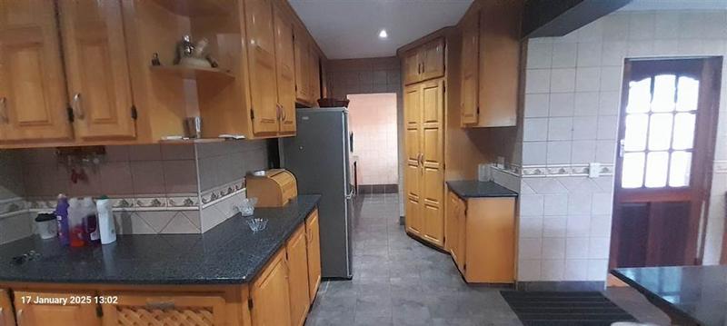 9 Bedroom Property for Sale in Rispark Gauteng