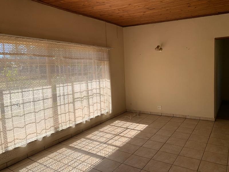 6 Bedroom Property for Sale in Northdene Gauteng
