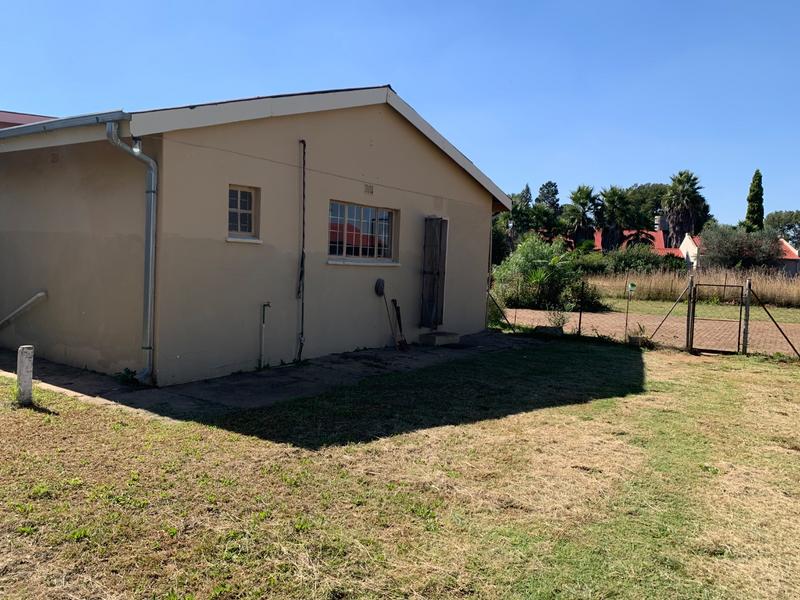 6 Bedroom Property for Sale in Northdene Gauteng