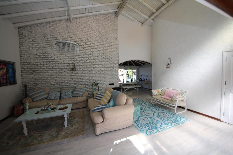 To Let 3 Bedroom Property for Rent in Blairgowrie Gauteng
