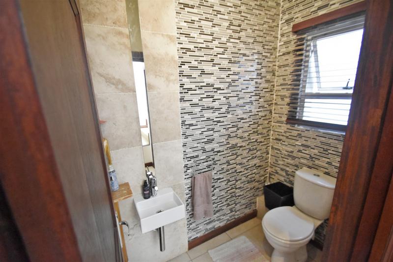 To Let 3 Bedroom Property for Rent in Morningside Gauteng
