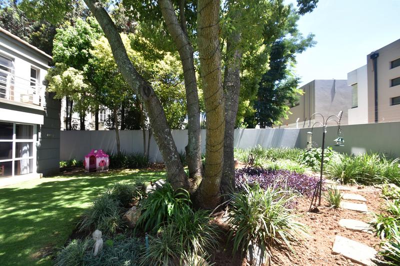 To Let 3 Bedroom Property for Rent in Morningside Gauteng
