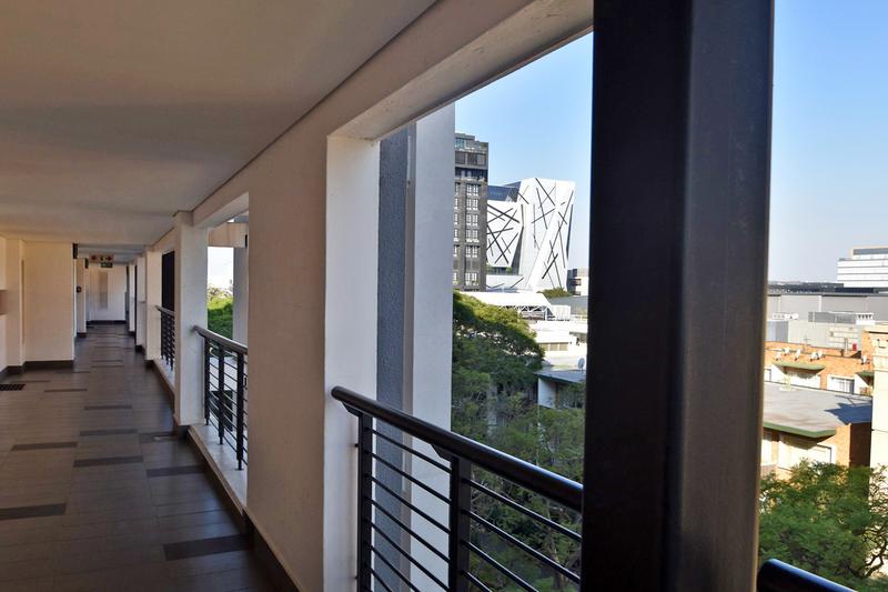 2 Bedroom Property for Sale in Rosebank Gauteng
