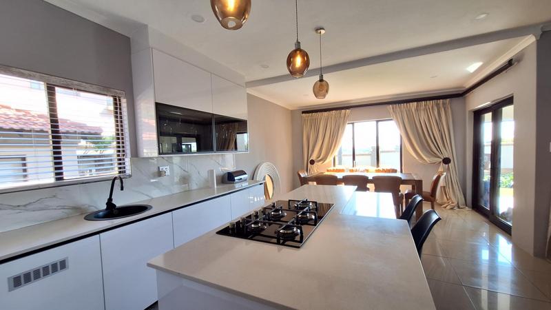 To Let 4 Bedroom Property for Rent in Moreleta Park Gauteng