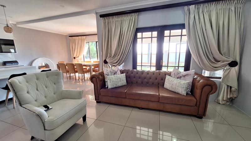 To Let 4 Bedroom Property for Rent in Moreleta Park Gauteng