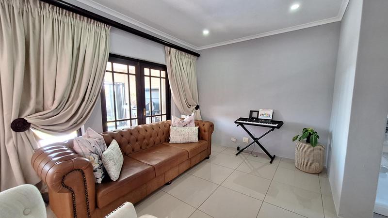 To Let 4 Bedroom Property for Rent in Moreleta Park Gauteng