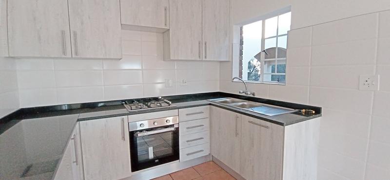 To Let 2 Bedroom Property for Rent in Boardwalk Villas Gauteng