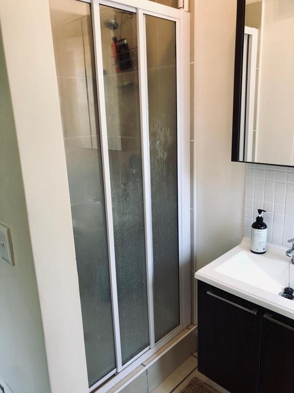 To Let 2 Bedroom Property for Rent in Bryanston Gauteng