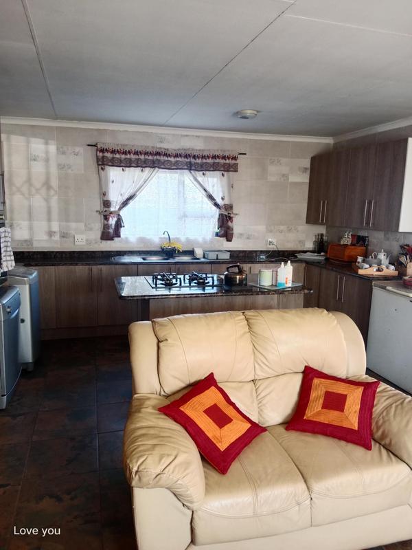 3 Bedroom Property for Sale in Garthdale Gauteng