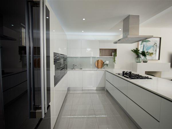 To Let 3 Bedroom Property for Rent in Melrose Gauteng