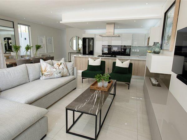 To Let 3 Bedroom Property for Rent in Melrose Gauteng