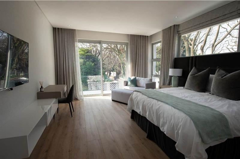 To Let 3 Bedroom Property for Rent in Melrose Gauteng