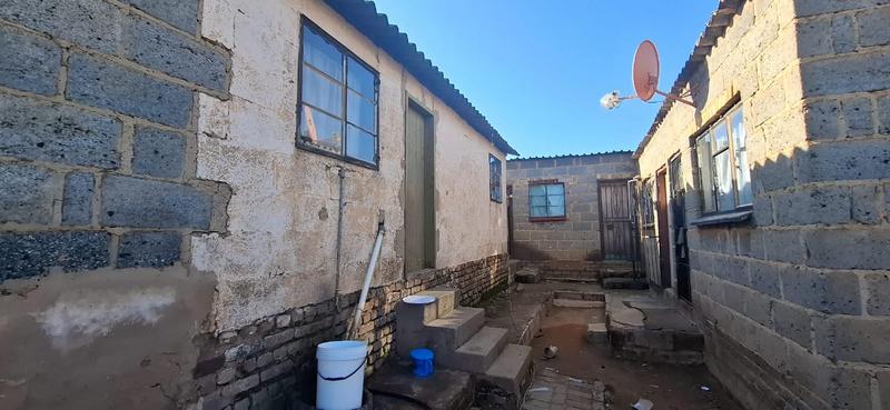 2 Bedroom Property for Sale in Tembisa Gauteng