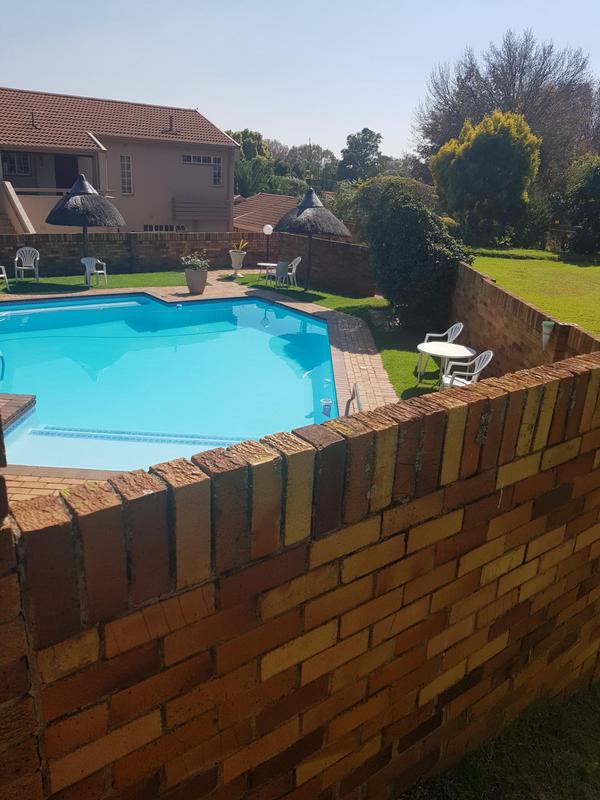 1 Bedroom Property for Sale in Bedford Park Gauteng