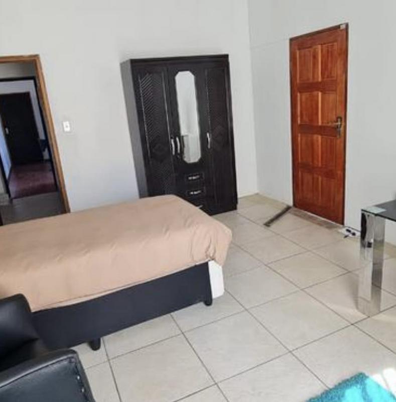 To Let 1 Bedroom Property for Rent in Erasmia Gauteng