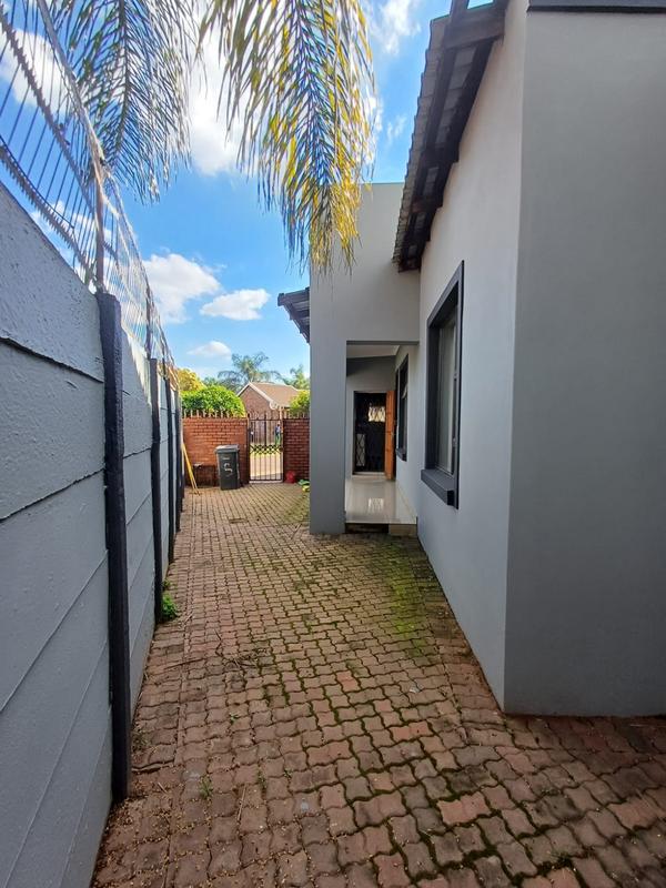 7 Bedroom Property for Sale in Philip Nel Park Gauteng