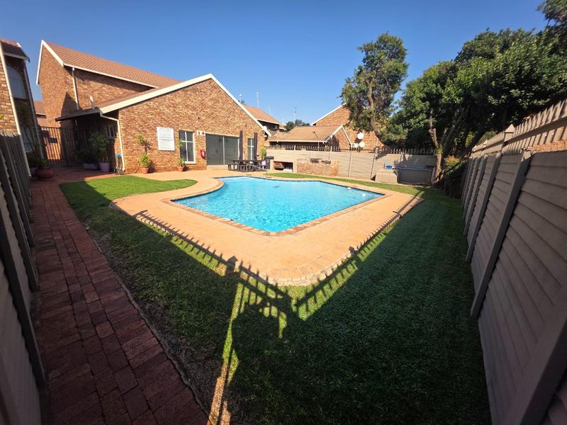 0 Bedroom Property for Sale in Doornpoort Gauteng