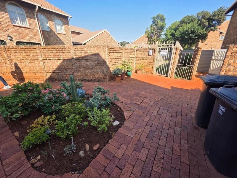 0 Bedroom Property for Sale in Doornpoort Gauteng