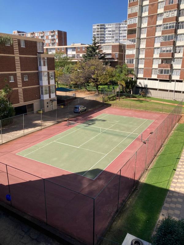 1 Bedroom Property for Sale in Bedford Gardens Gauteng